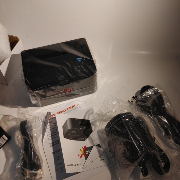 Thermaltake BlacX Dual 2.5" 3.5" SATA HDD eSATA USB2.0 Docking Station.Still - Picture 15 of 16